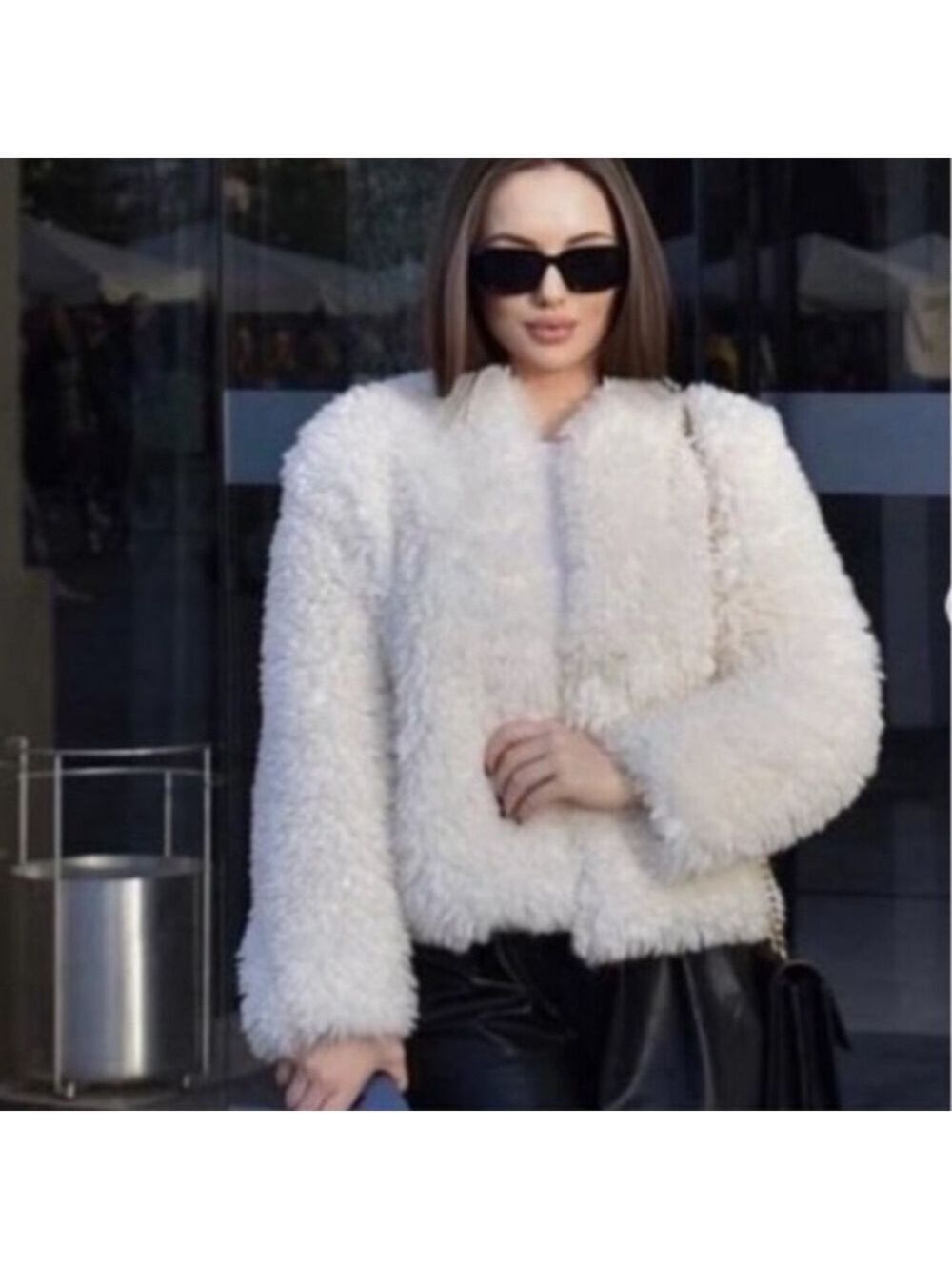 ZARA Limited Edition Ecru Plush Faux Fur Jacket Size Medium